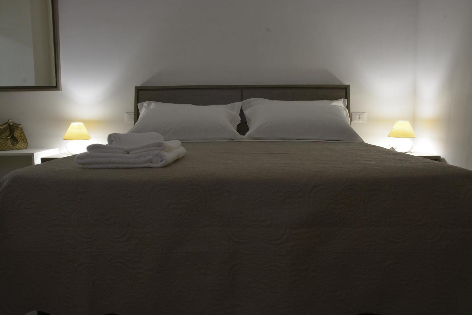 Bed and Breakfast Baia Dell'Orso Торре-дель-Орсо Екстер'єр фото